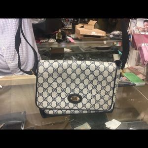 Vintage Gucci purse